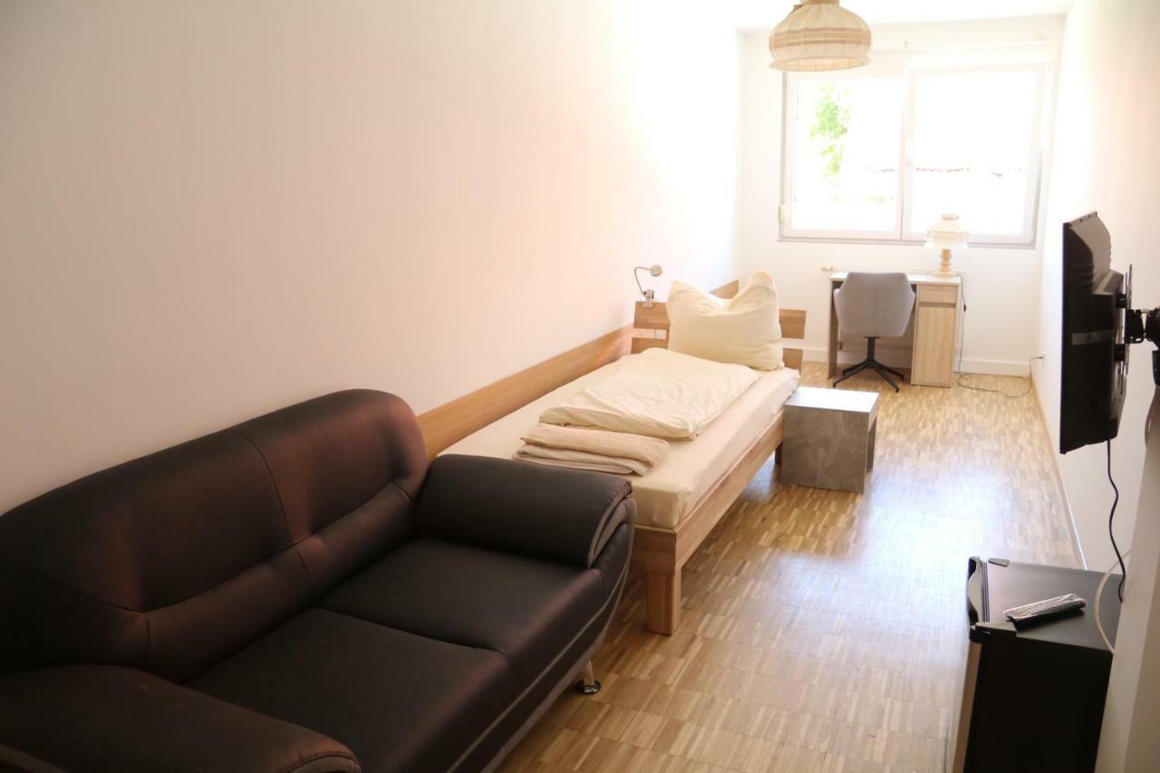 Pension Isartal Geretsried Extérieur photo